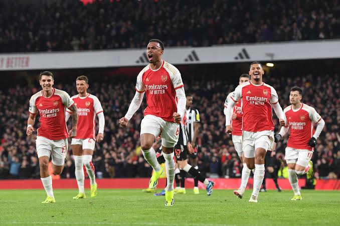 EPL: Arsenal qualify for Champions League after Chelsea’s 2-2 draw with Aston Villa