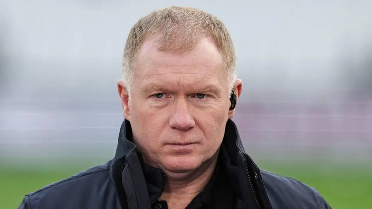 EPL: Paul Scholes names team to challenge for title