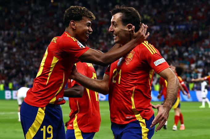 Euro 2024 final: Oyarzabal scores winner as Spain beat England